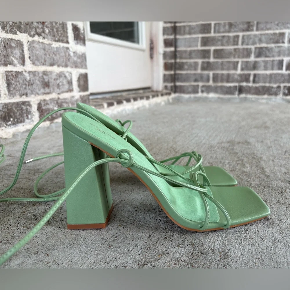 PrettyLittleThing Sage Green Platform Heels Size 8 - Picture 4 of 11